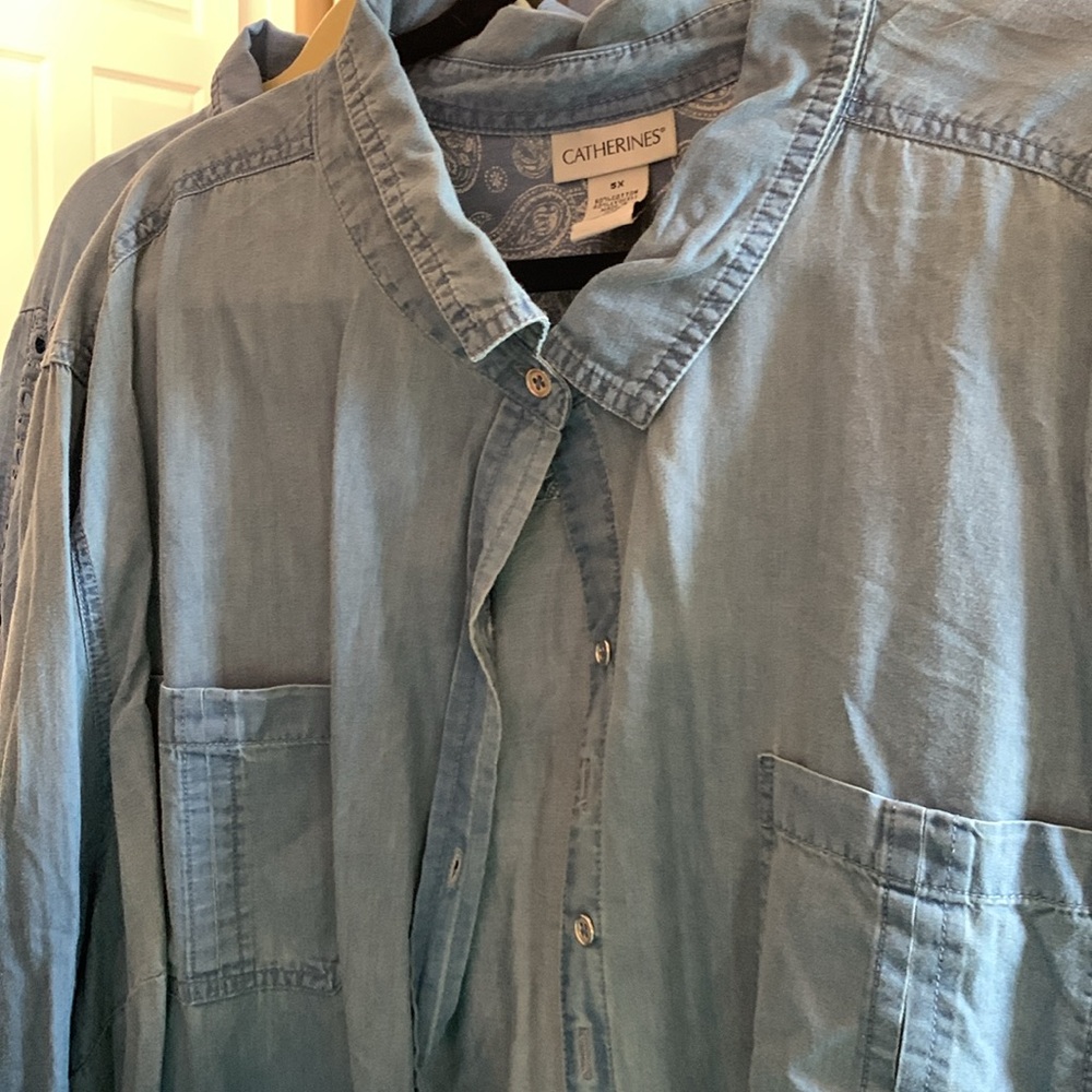 Catherines jean shirt 5 x. NWOT. Button down front. Perfect for fall - Picture 2 of 9